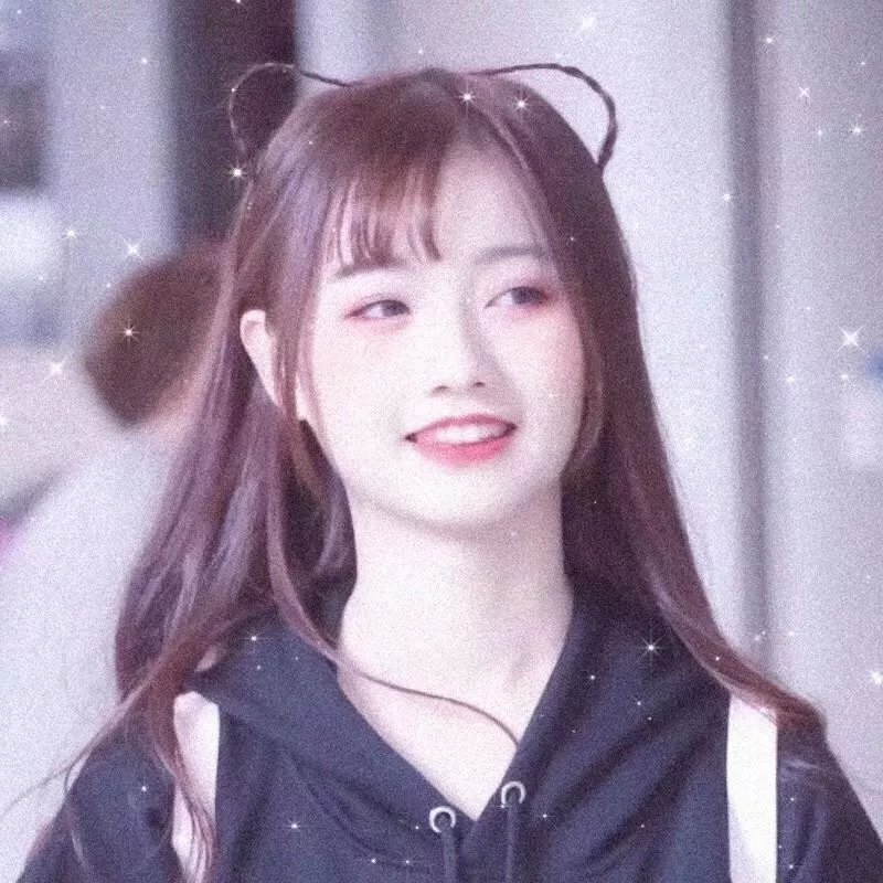 谜一样的双眼